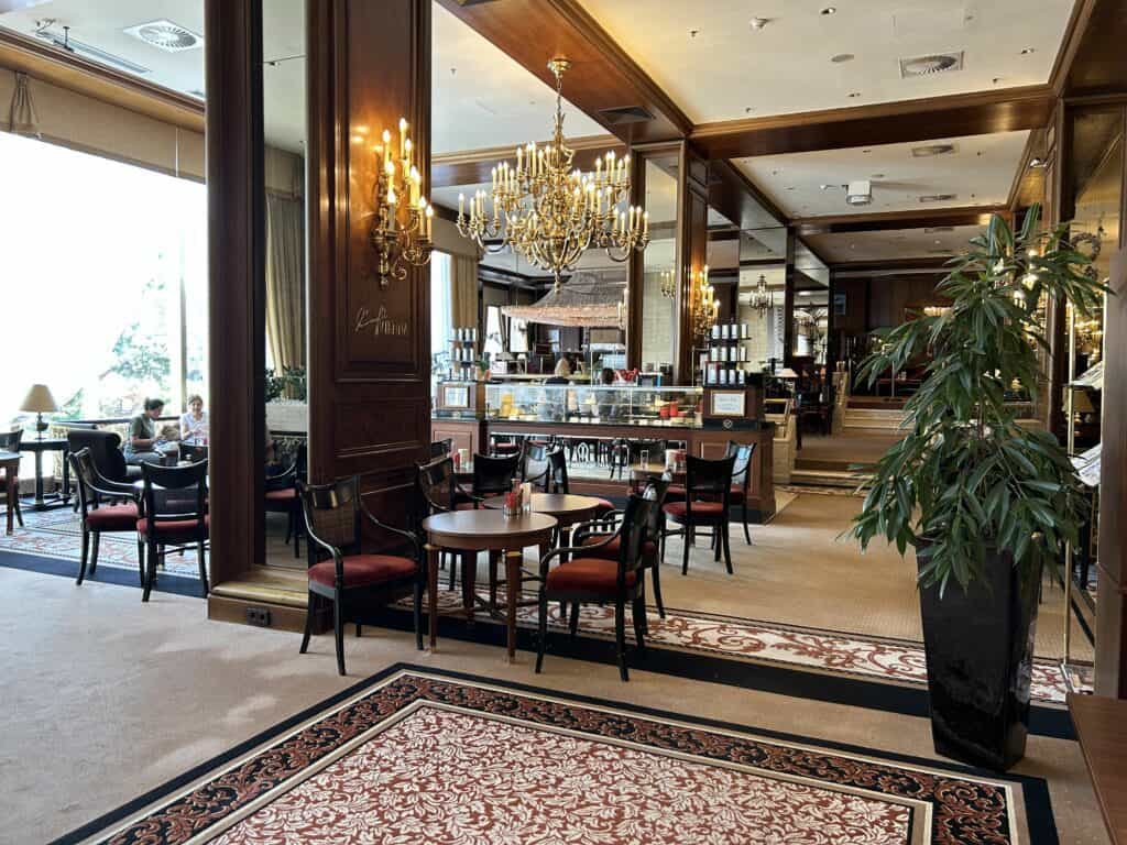 Lezer Review: Intercontinental Vienna