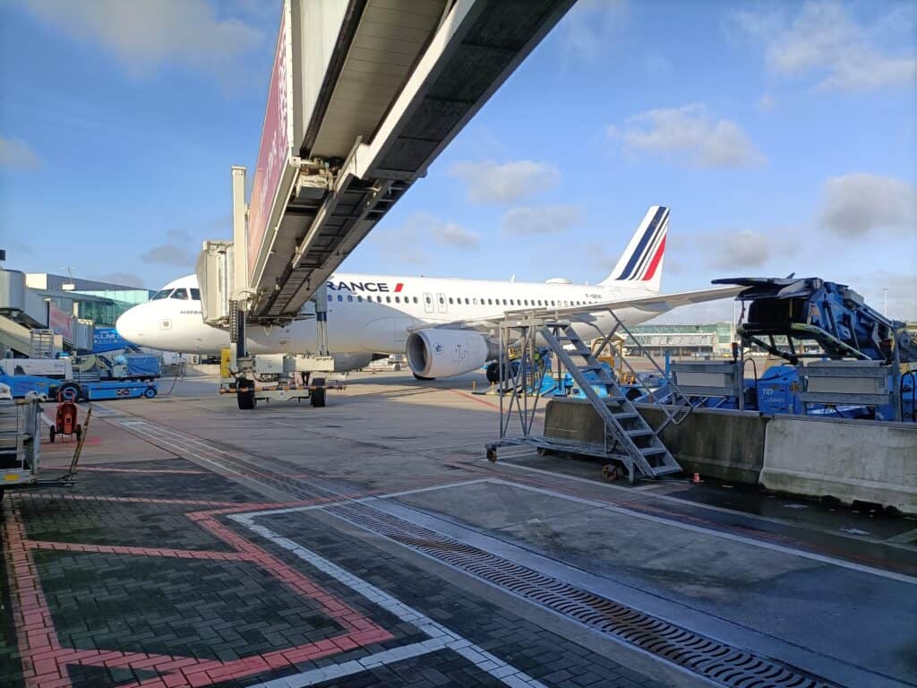 Status Match OneWorld