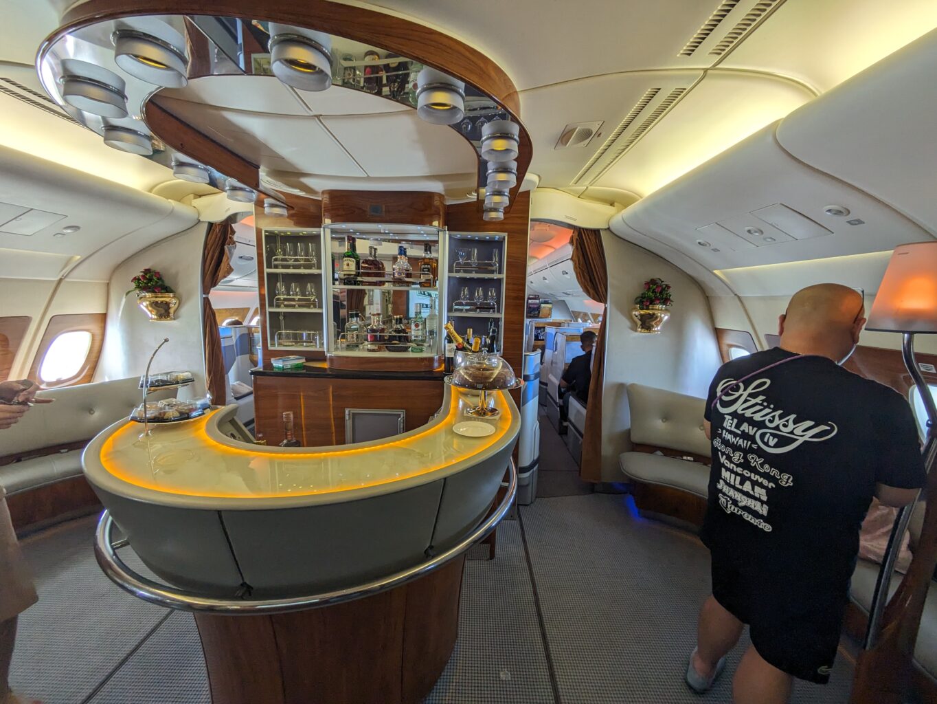 Review: Emirates A380 Business Class (BKK-HKG)