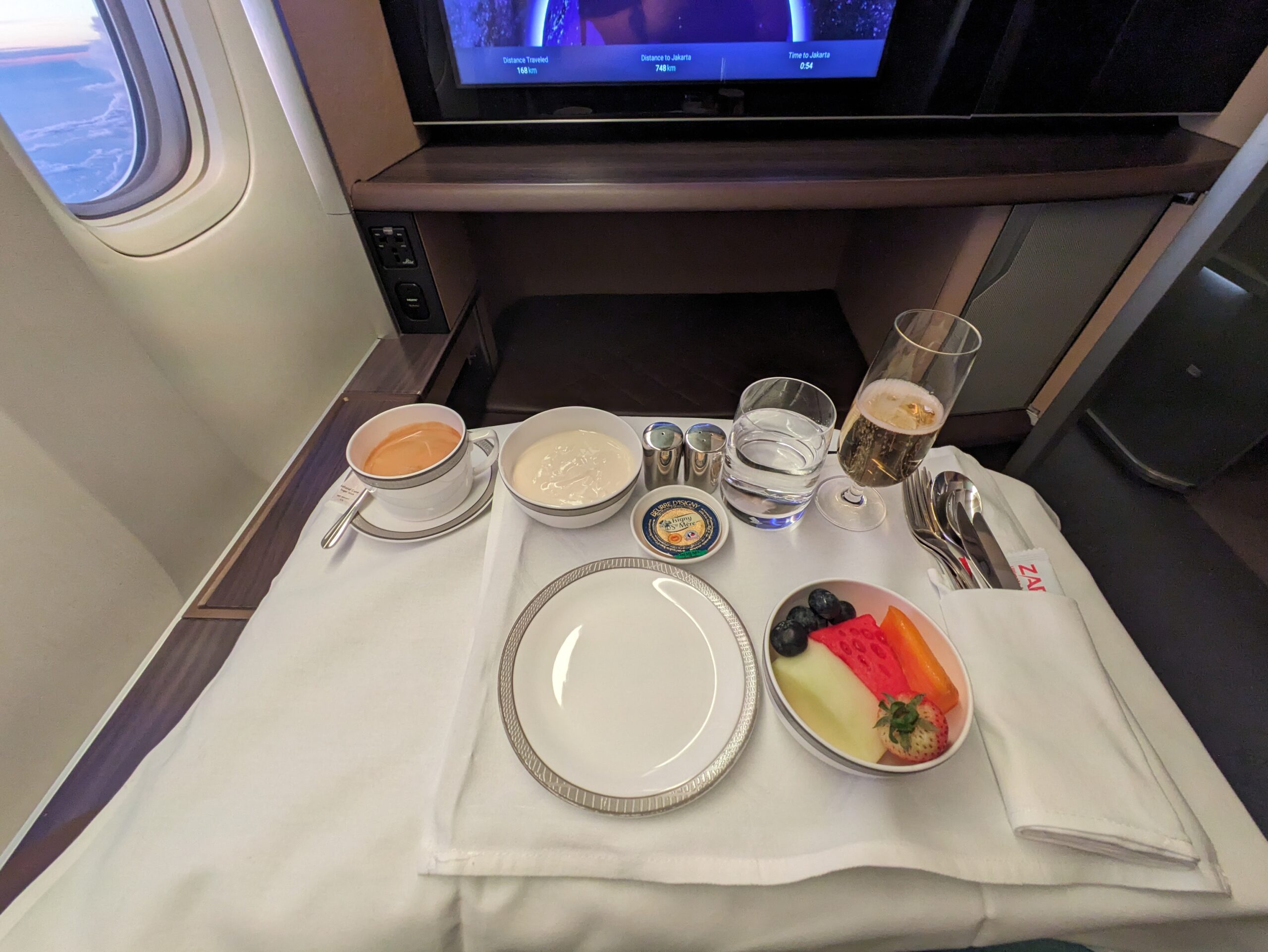 Singapore Jakarta in First Class