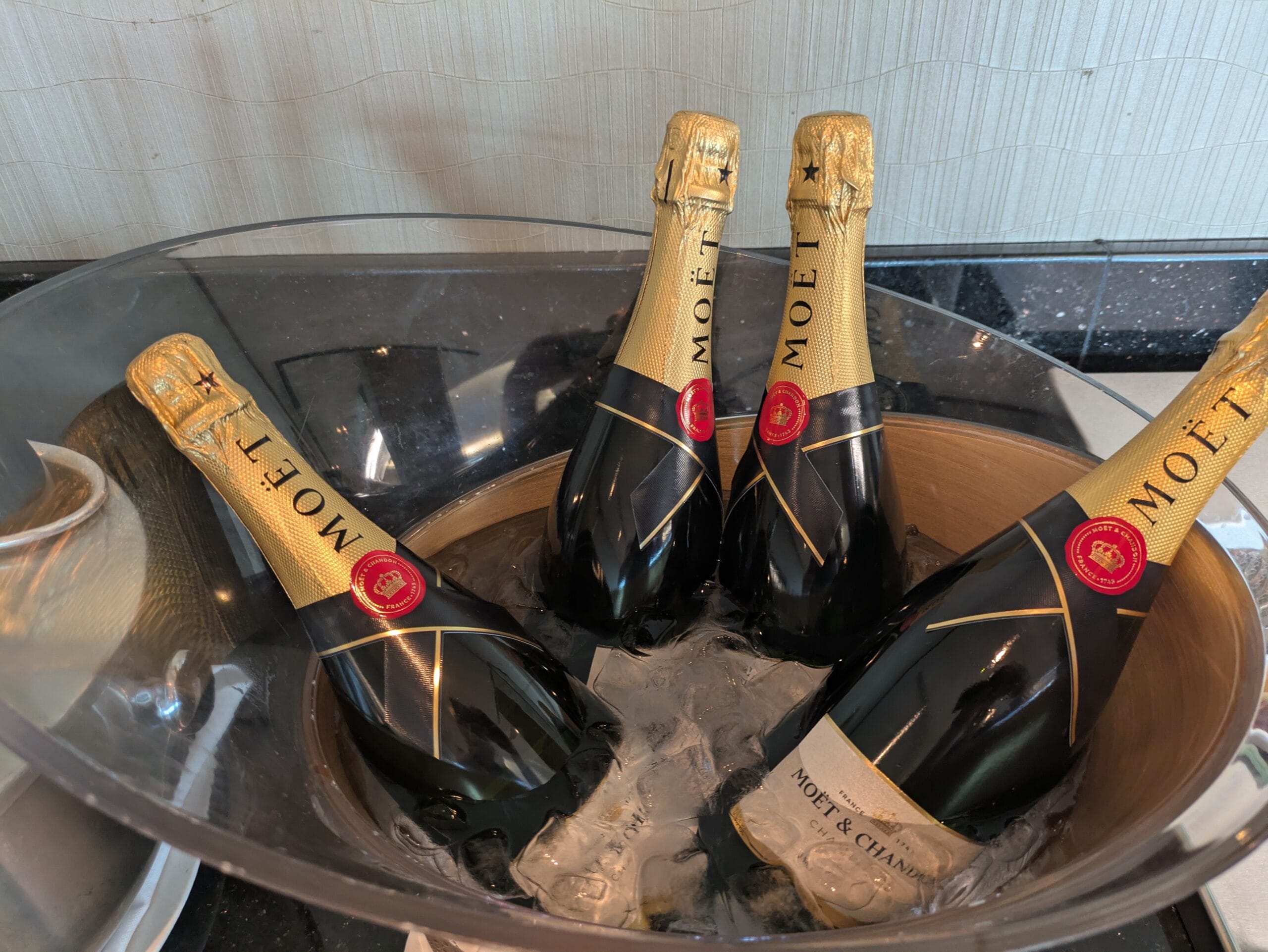 First Class Lounge Dubai